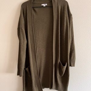 Sonoma forest green cardigan 🍂